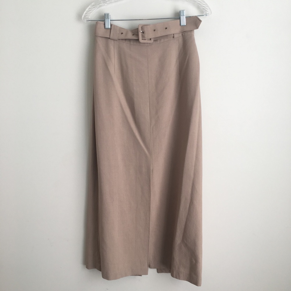 Elegant Tan Midi Skirt